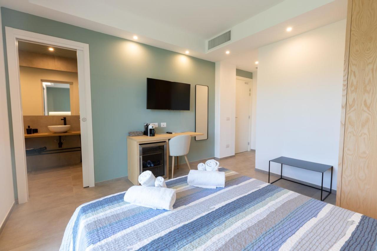 Molo Brin Rooms & Suites Olbia Eksteriør bilde